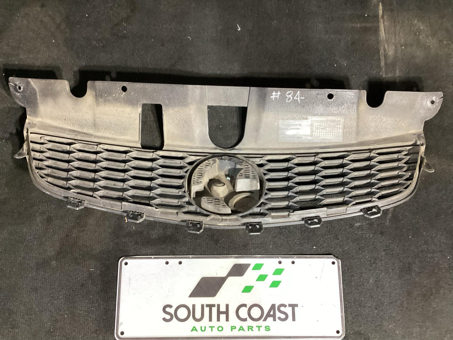 Holden Commodore   Grille 92216451