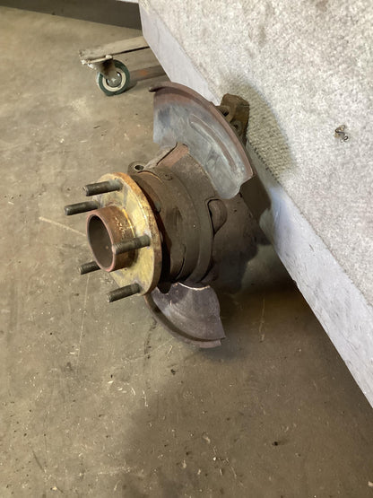 Holden Commodore VR  Right Front Hub Assembly