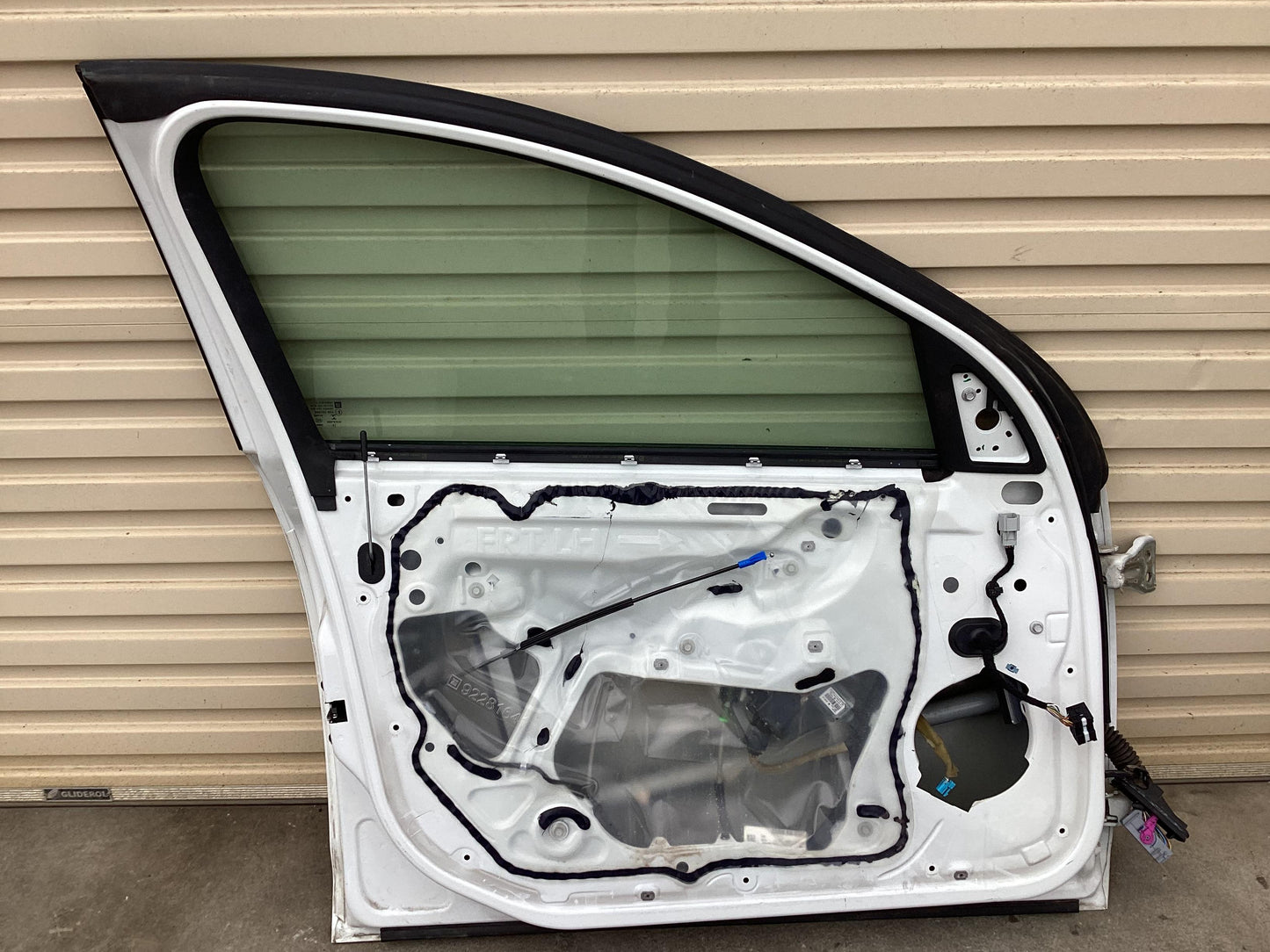 2015 Holden Calais VF  Left Front Door
