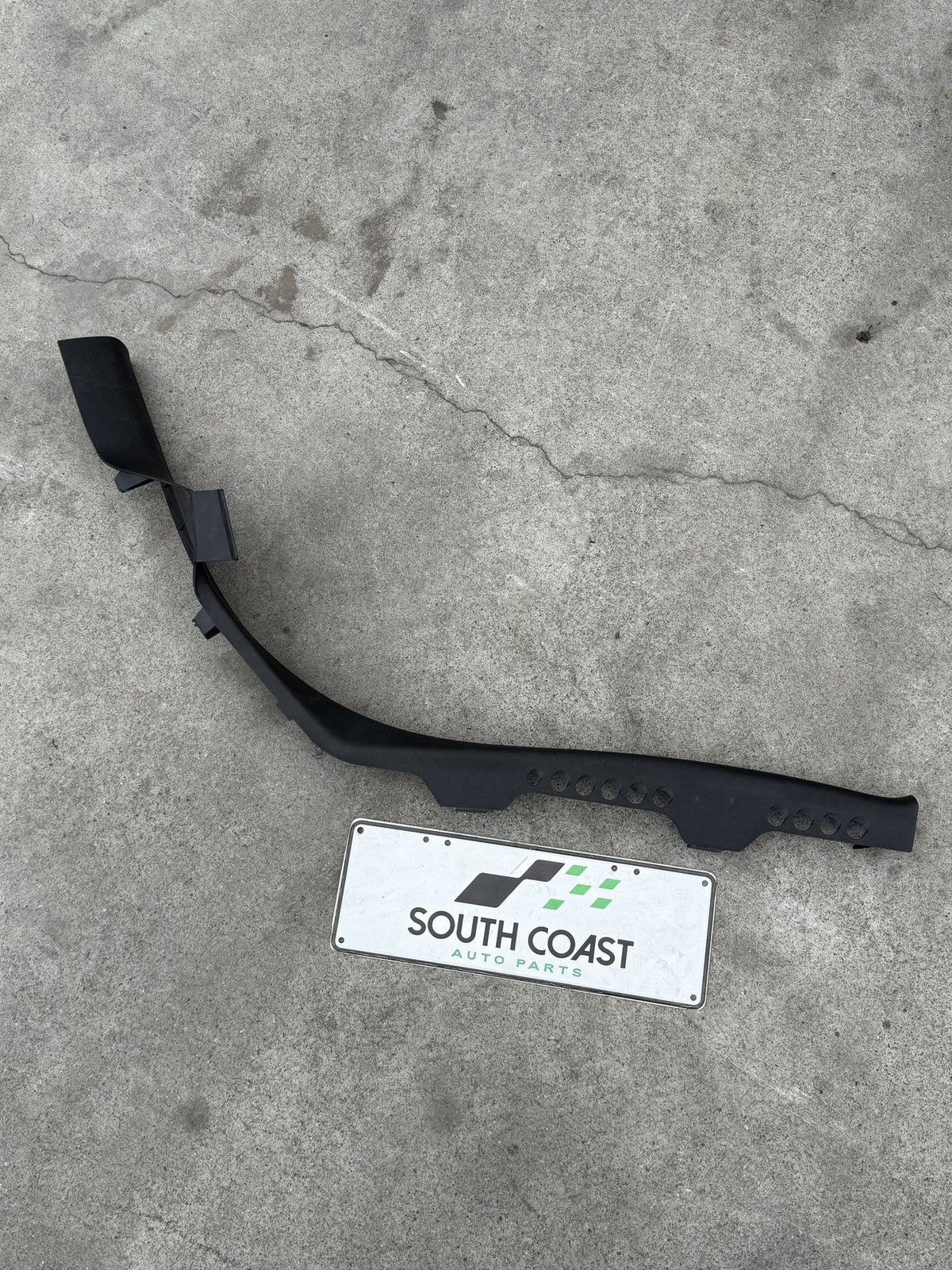 2009 Audi A4 B8 WAUZZ8K9AA071441 Right C Pillar Trim 8K0867768A