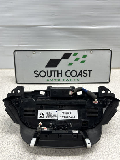 Holden Commodore VF  Radio Controls 92272715