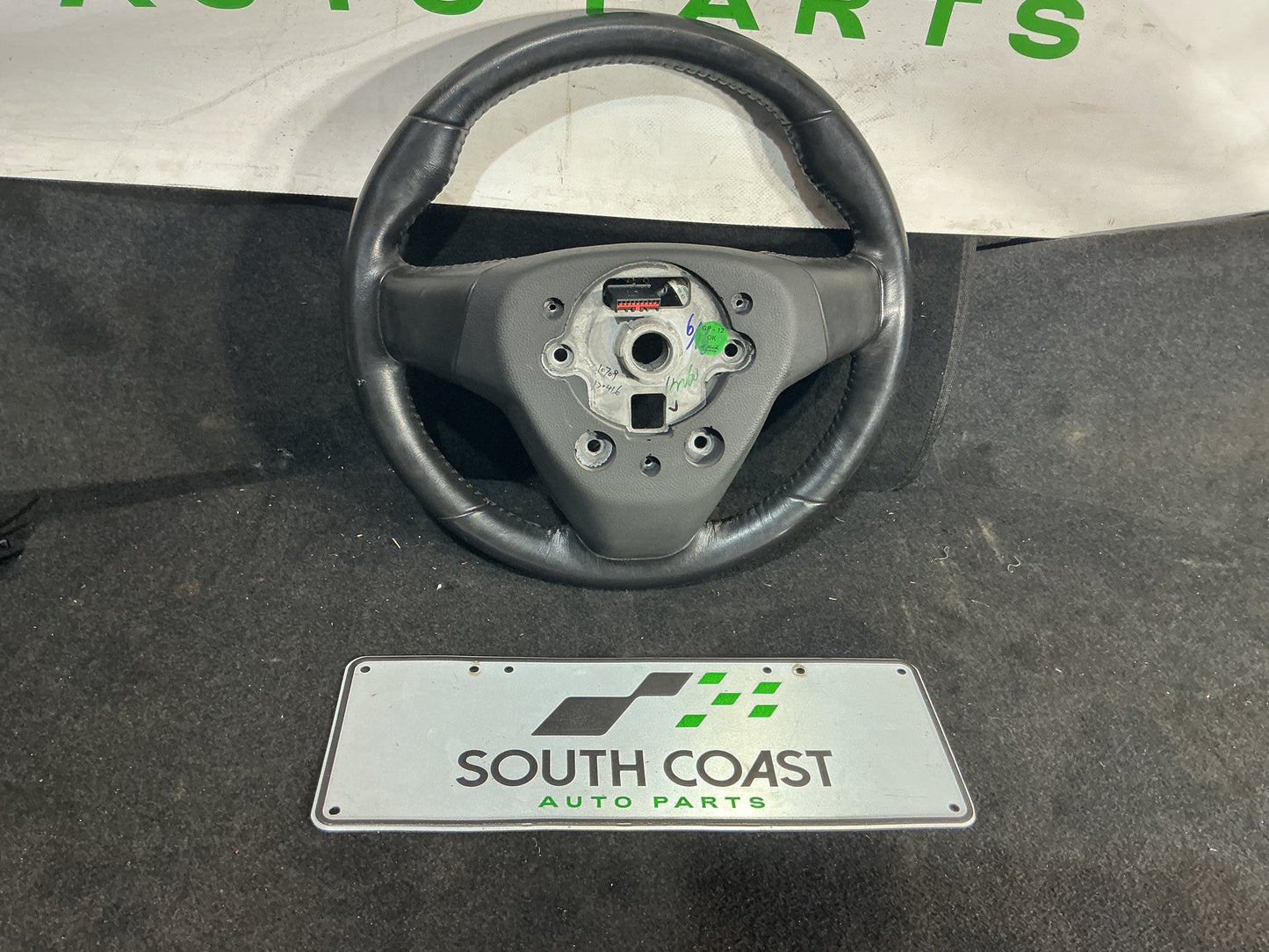 2013 Holden Ute VF  Steering Wheel 92263827