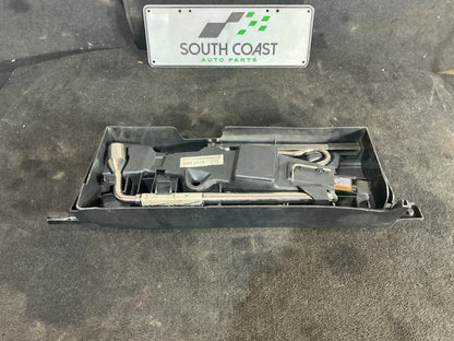 2013 Holden Ute VF  Jack/Tool Kit