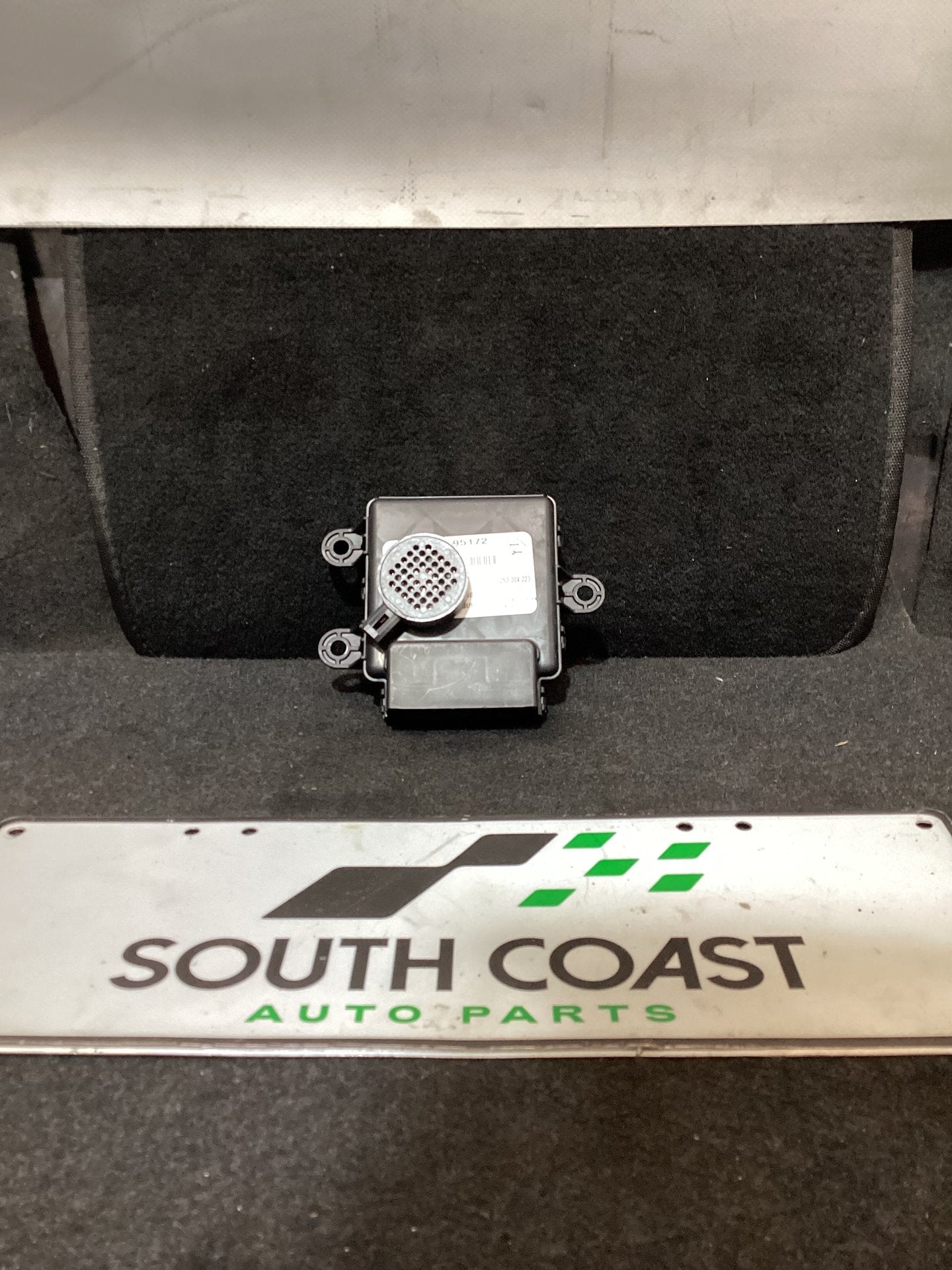 2007 Holden Calais VE 6G1EX55768L940846 Parking Assistant Module 92195172