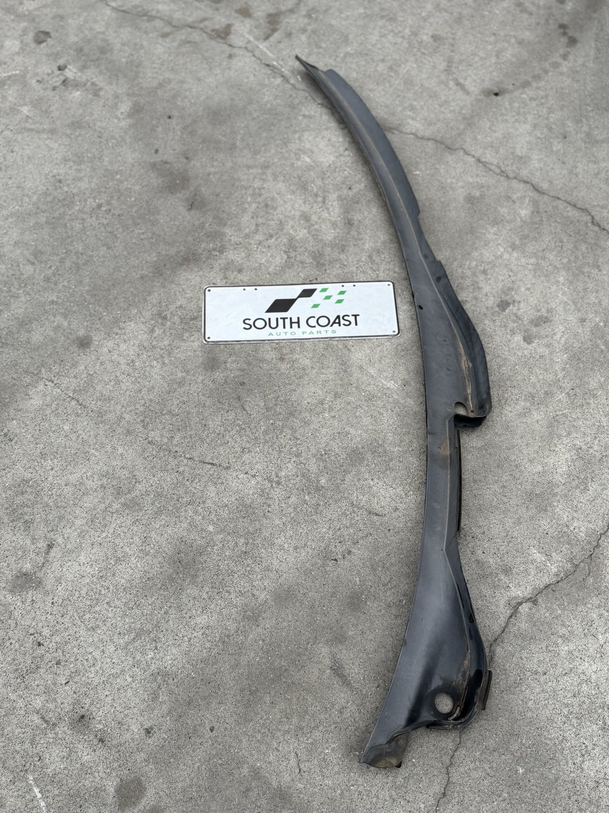 2009 Audi A4 B8 WAUZZ8K9AA071441 Wiper Scuttle Panel 8K2819403