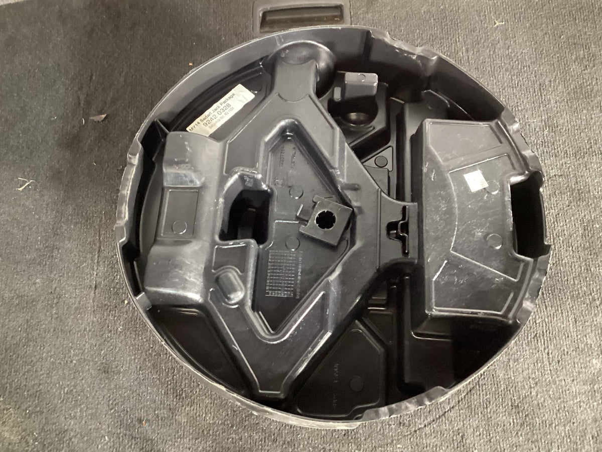 2013-2017 Holden Commodore VF Jack/Tool Kit 92420328