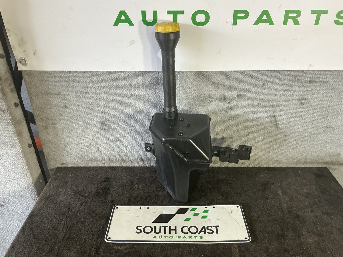 2010 Holden Commodore VE Coolant Bottle 92164620
