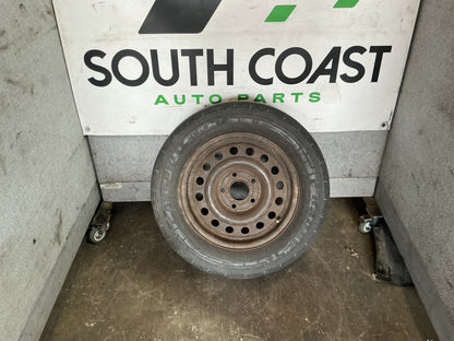 1999 Holden Commodore VT 6H8VTK69HXL423830 Spare Wheel