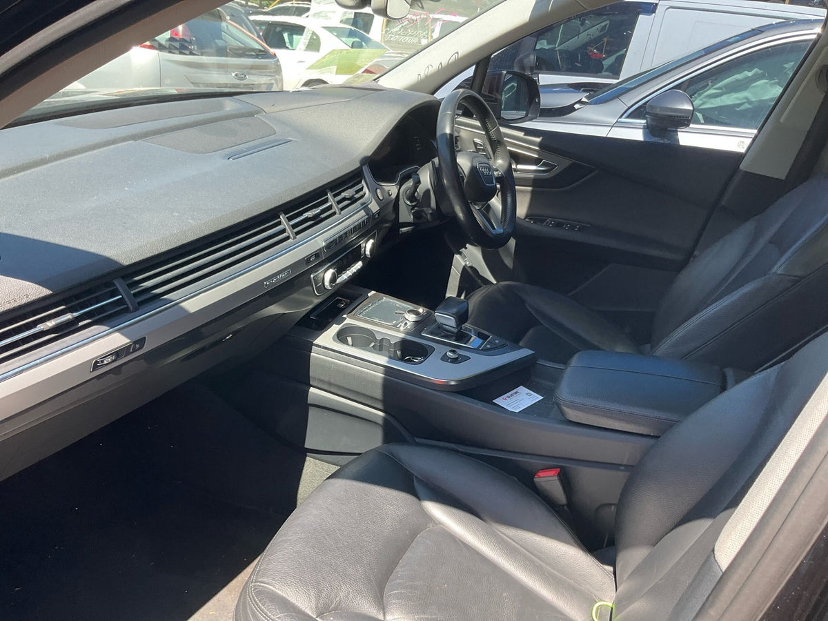 2015-2020 Audi Q7 Quattro 4M SUV