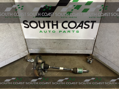 Holden Calais VE 6G1EX55768L940846 Left Rear Hub Assembly 92191888