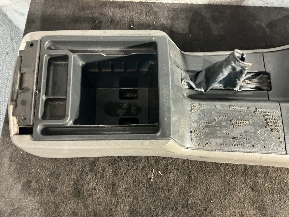 1994 Holden Commodore VR 6H8VRK19HSL781543 Centre Console