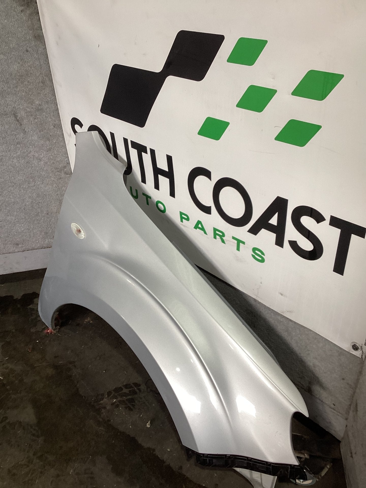 2008 Subaru Forester SH Right Front Guard