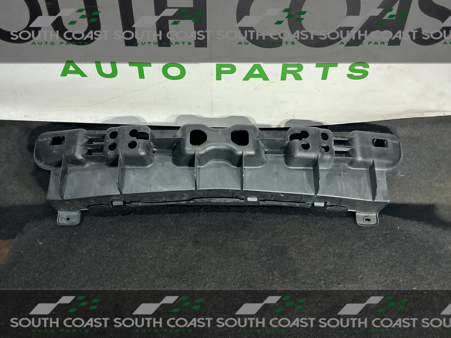 Holden Commodore VE  Front Bar Absorber 92249093