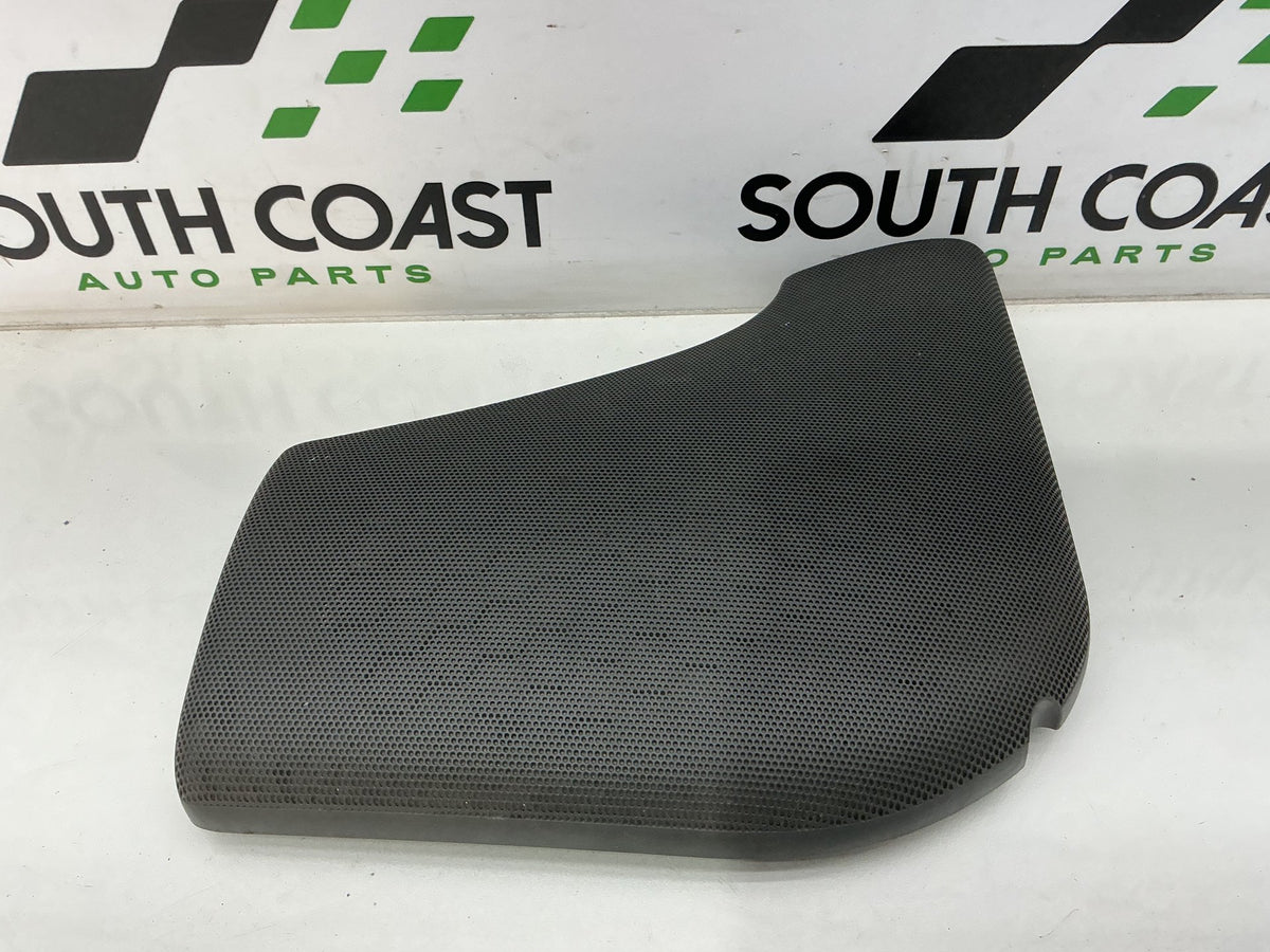 1999 Holden Commodore VT 6H8VTK69HXL423830 Right Door Speaker