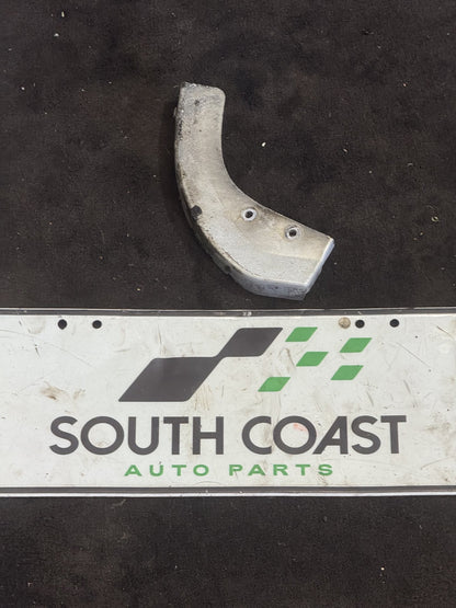 2005-2006 Holden Commodore VZ Left Side Skirt End Cap 92083978