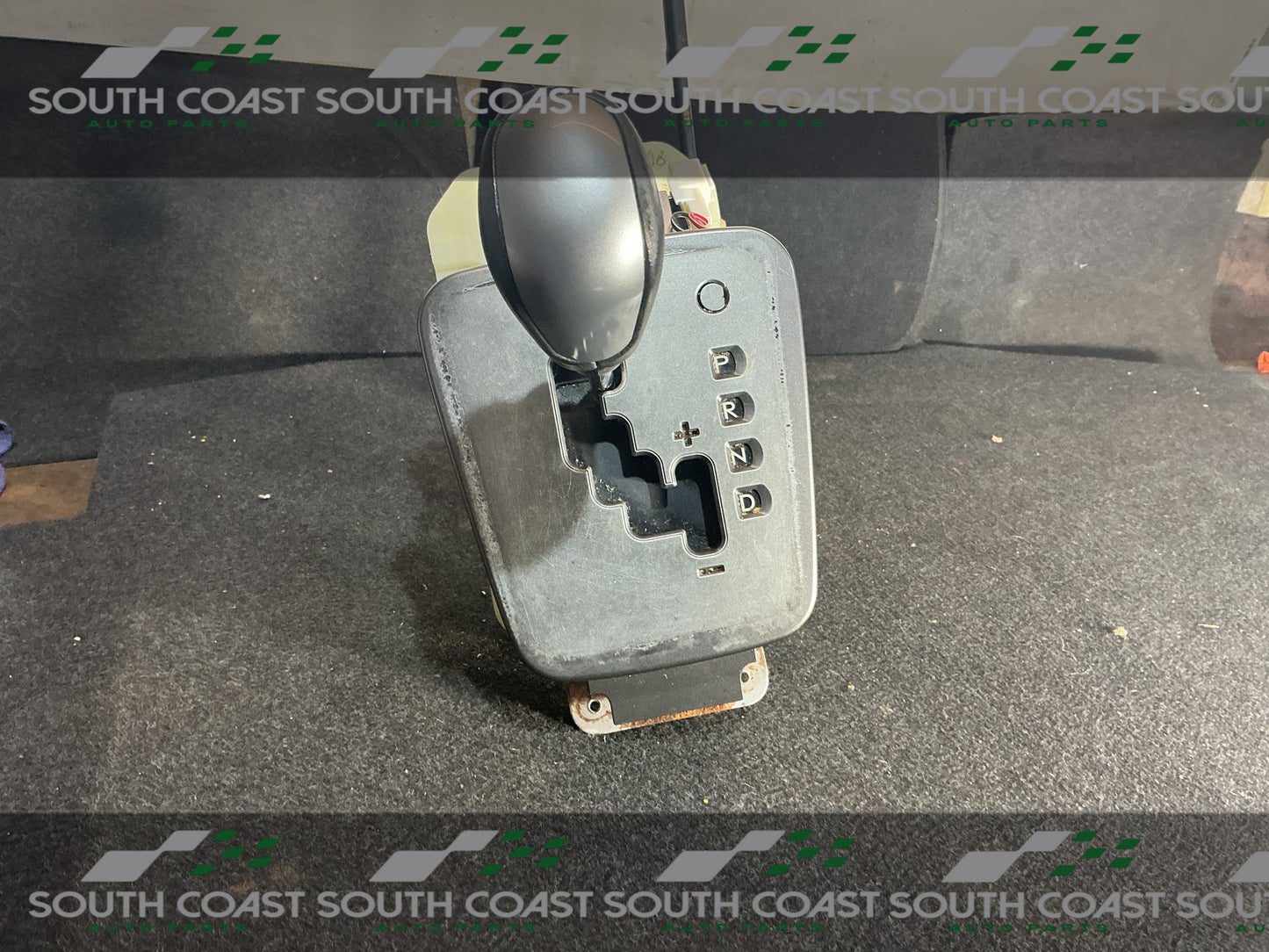 Subaru Forester SH  Automatic Shifter Assembly