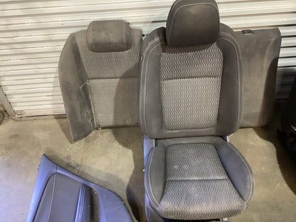 2014 - 2017 Holden Commodore   Complete Interior VFMY16EVOKECOMPLETEINTERIORSEATSDOORTRIMS