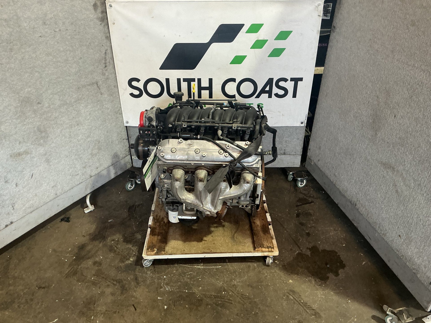 2002 Holden Statesman WH Engine