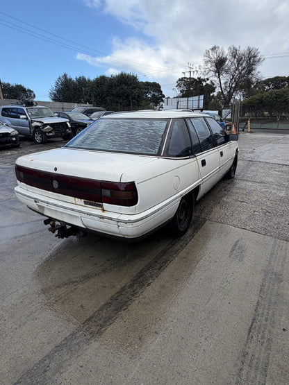 1990 Holden Statesman V8 VQ White