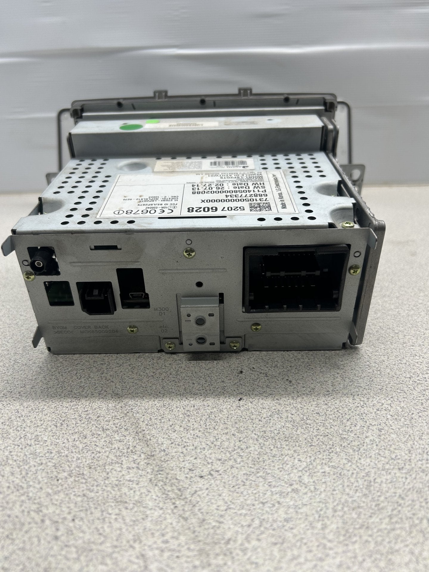 Holden Colorado RG  Stereo Head Unit