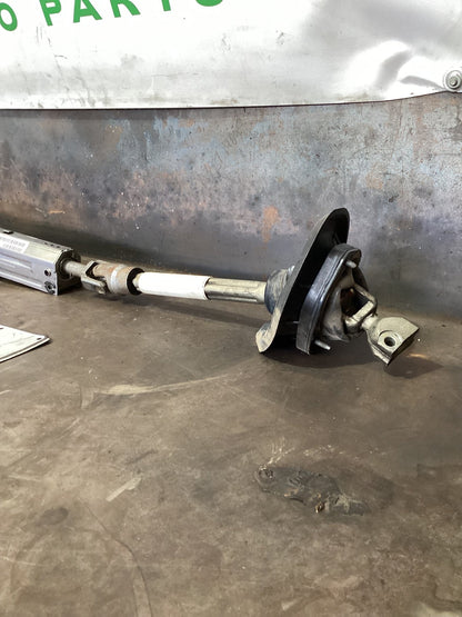 2018 Volkswagen Amarok Steering Column 2H6419501A