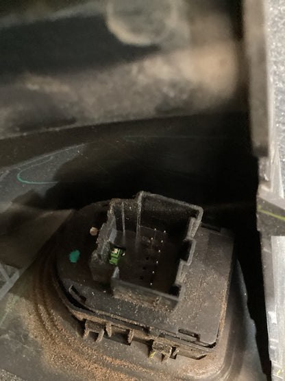 Holden Colorado RG U148CK Mirror Adjuster Switch
