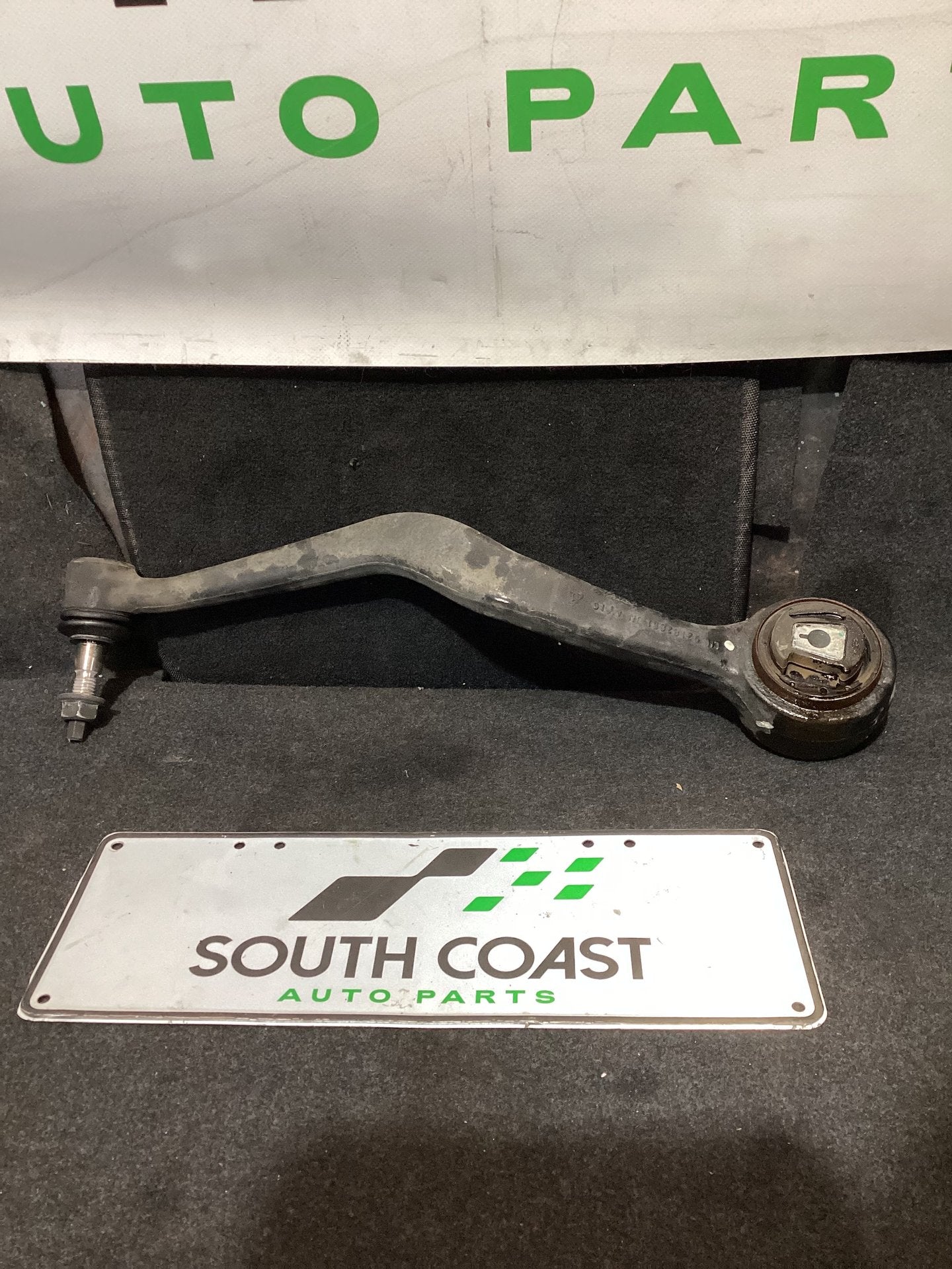 2007 Holden Calais VE 6G1EX55768L940846 Left Front Lower Control Arm 92162851