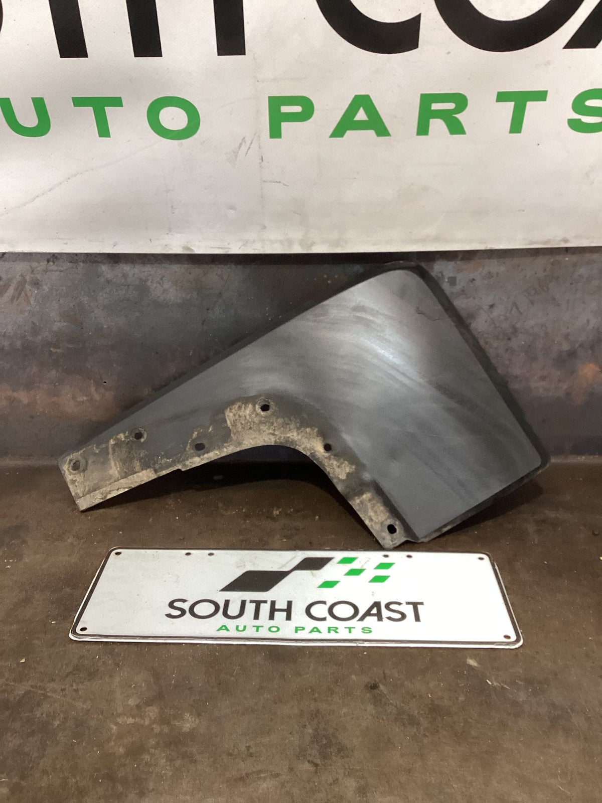 2018 Volkswagen Amarok Mud Flaps Set