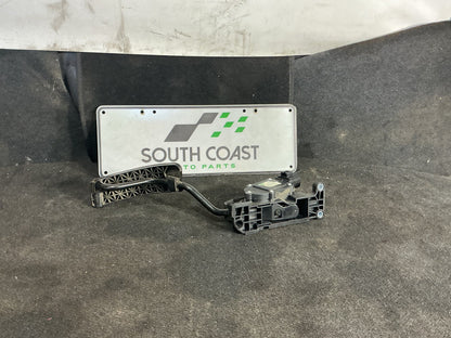 2005 Holden Commodore VZ  Accelerator Pedal