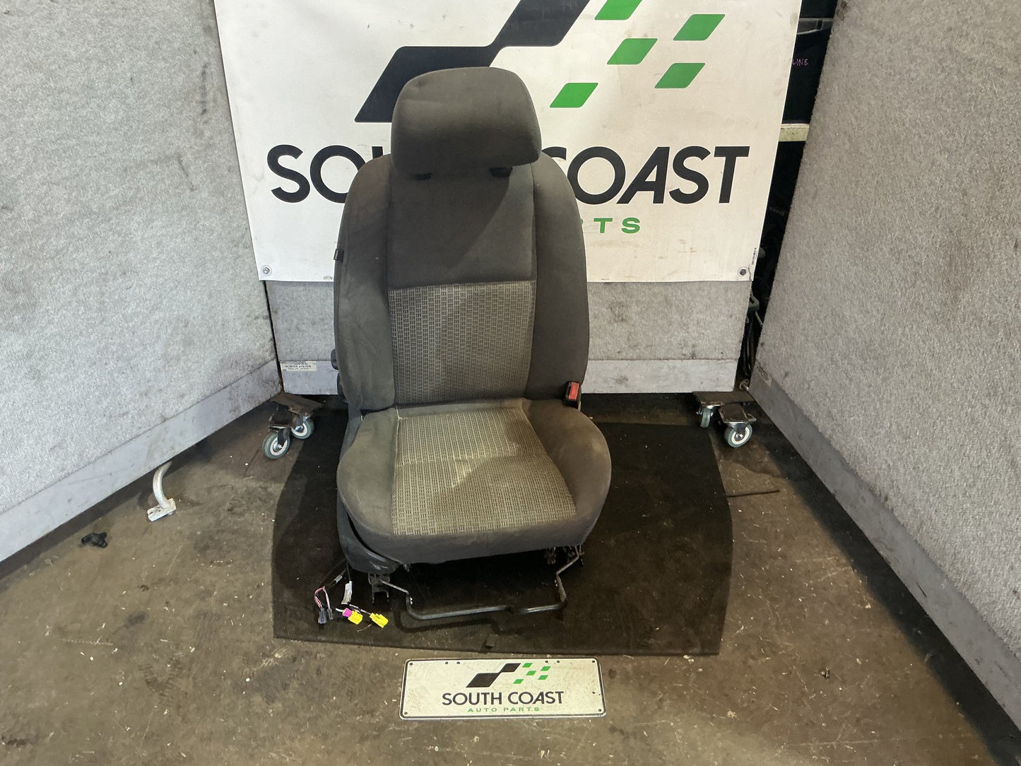 2010 Holden Commodore Right Front Seat