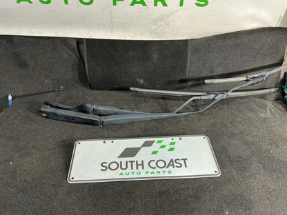 2013 Holden Ute VF  Wiper Arm
