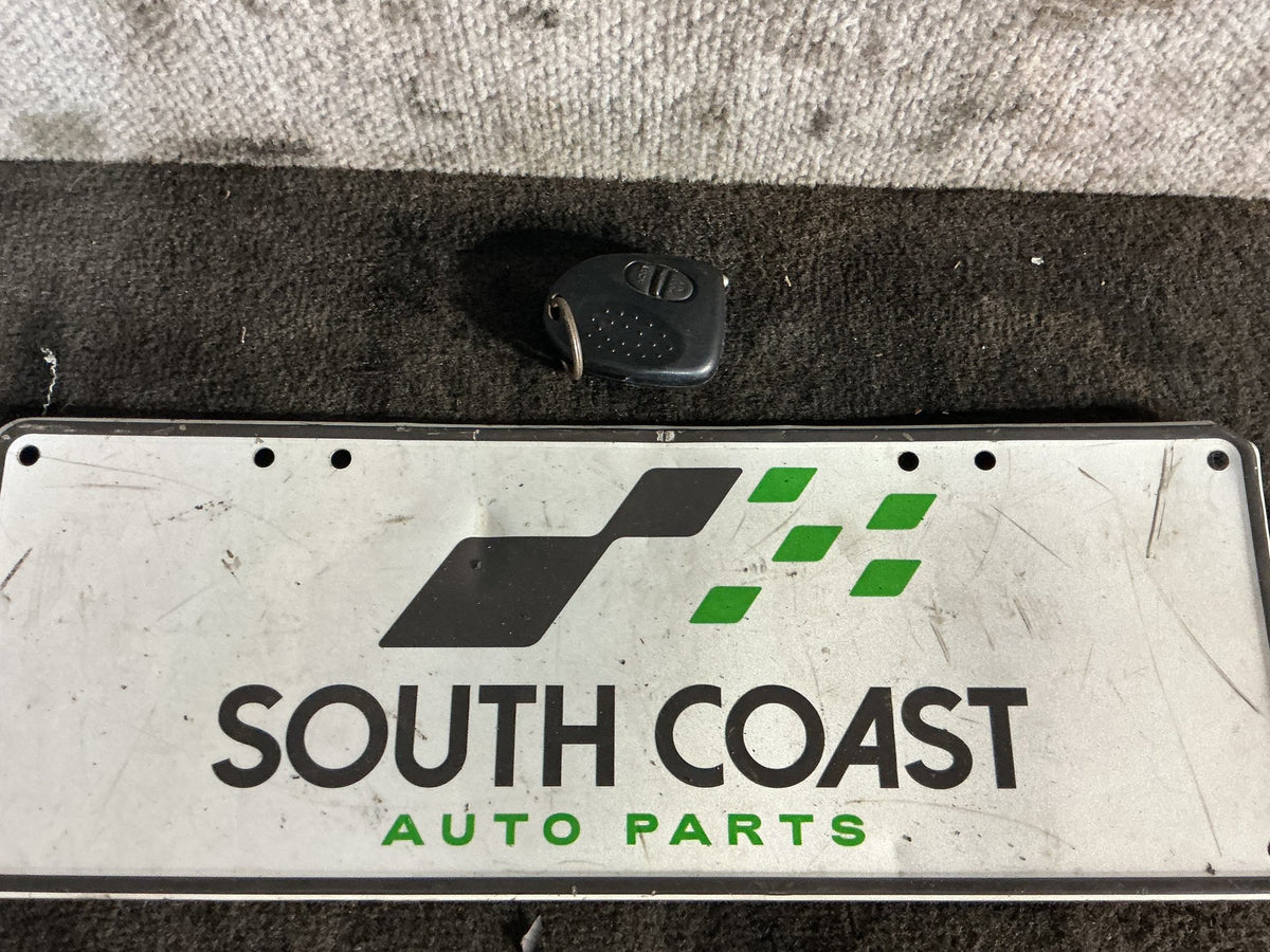1994 Holden Commodore VR 6H8VRK19HSL781543 BCM Kit 92048789