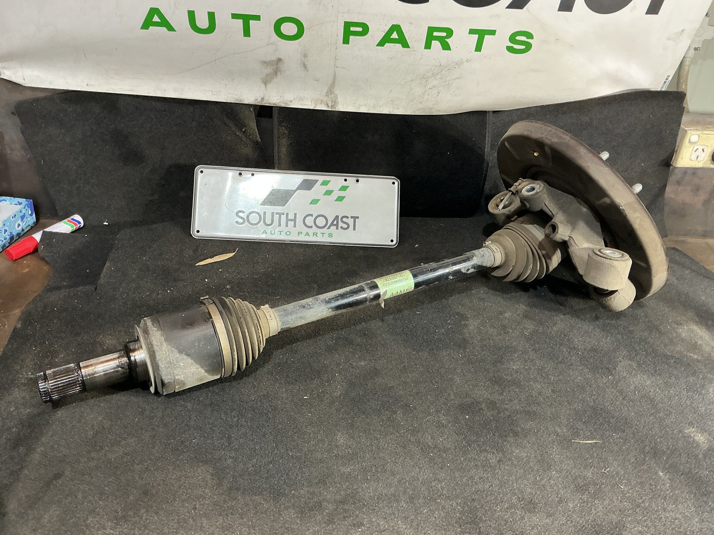 2013 Holden Ute VF  Left Rear Drive Axle 92256714