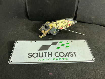 1990 Holden Statesman VQ 6H8VSY19UML459969 Right Front Lock Mechanism