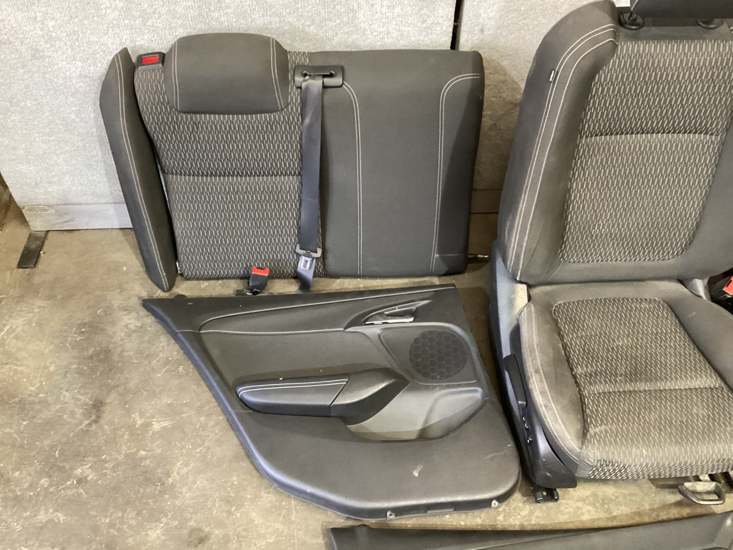 2017 Holden Commodore VF  Complete Interior