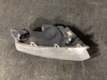 2017 Holden Commodore VF Left Daytime Driver Light 92278832
