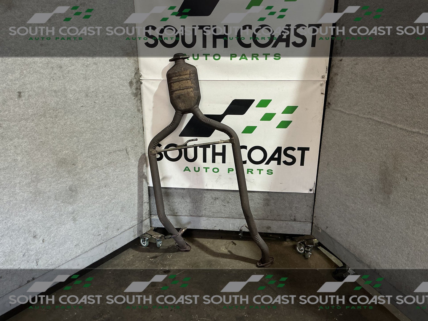 2002 Holden Commodore VY 6G1YK52A03L919138 Catalytic Converter