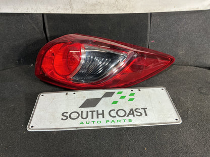 2014 Mazda CX-5 KE Right Taillight
