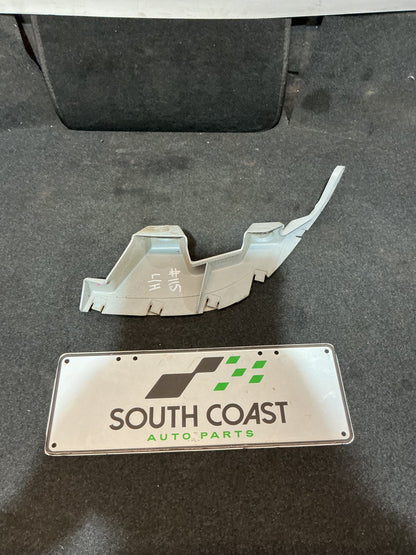 Holden Calais VE 6G1EX55768L940846 Rear Bumper Retainer 92161547