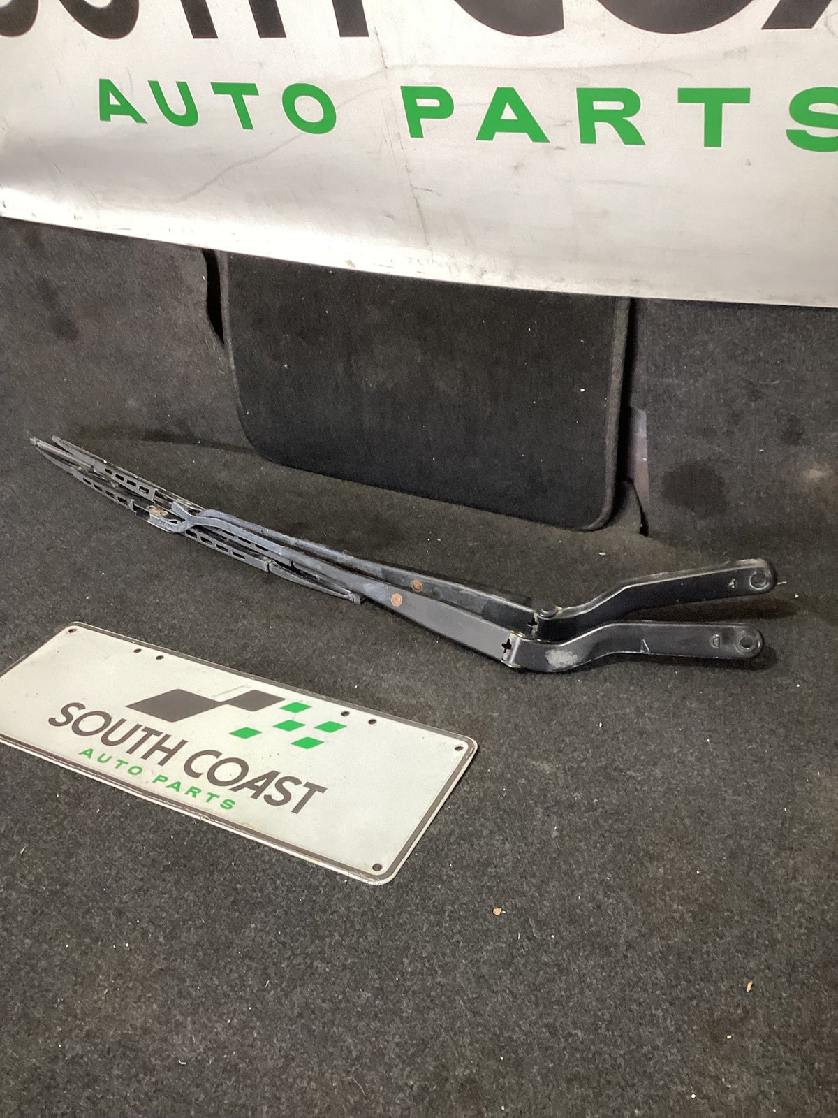 1994 Holden Commodore VR Wiper Arm Pair