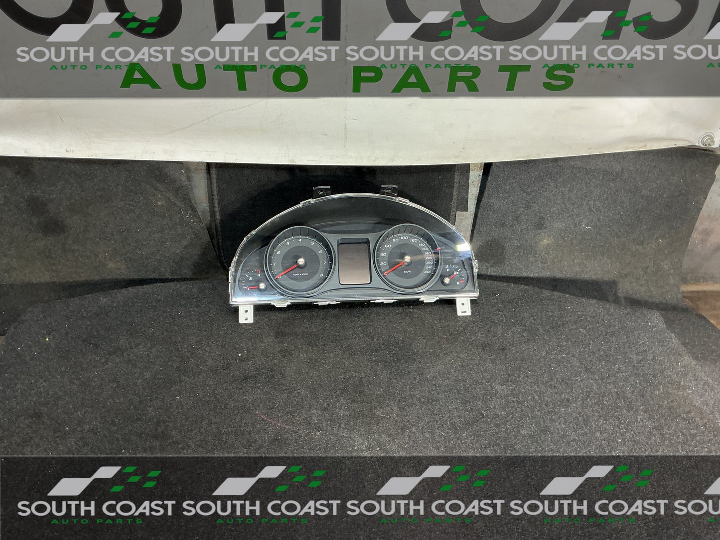 Holden Commodore VE  Instrument Cluster 92262605