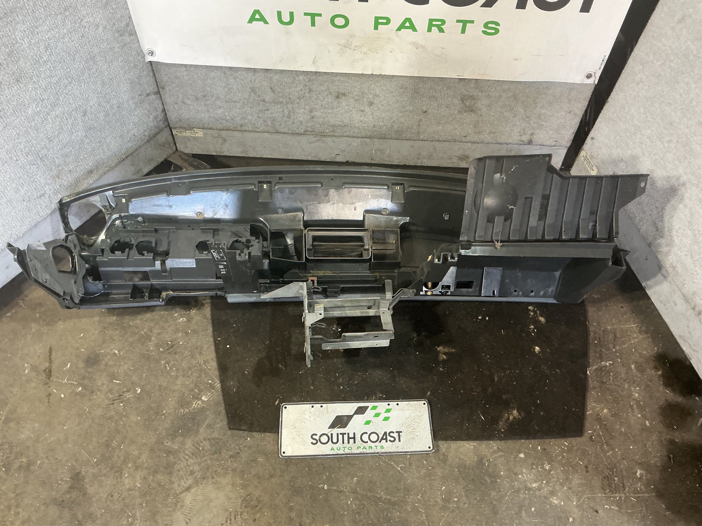 1990 Holden Statesman VQ 6H8VSY19UML459969 Dash Assembly
