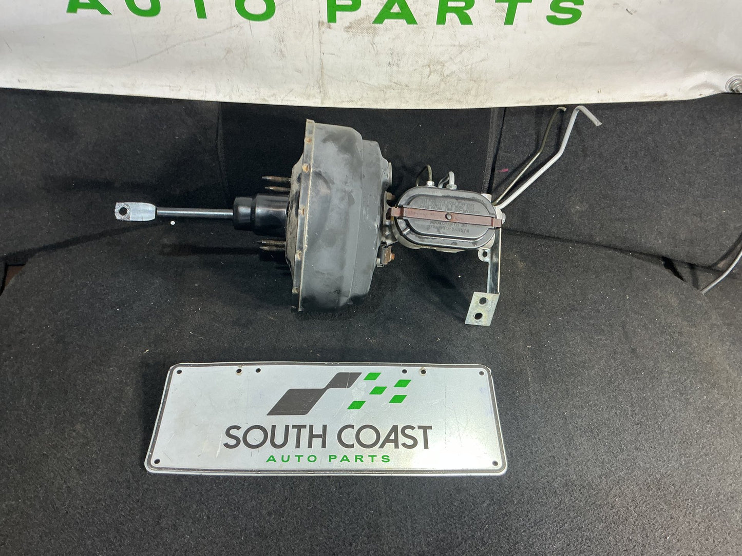 2004 Holden Statesman WK Brake Booster 92104795