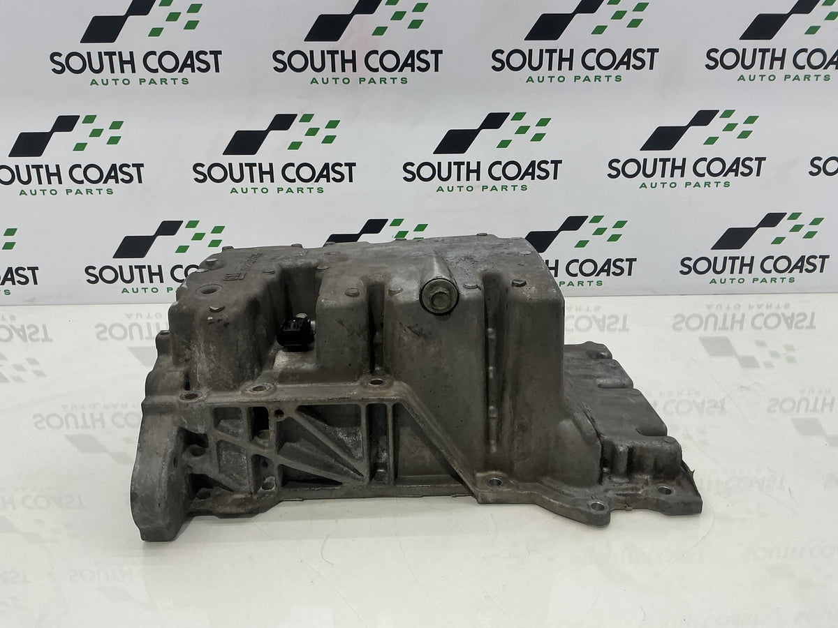 2013 Holden Commodore VE Oil Pan/Sump 92250625