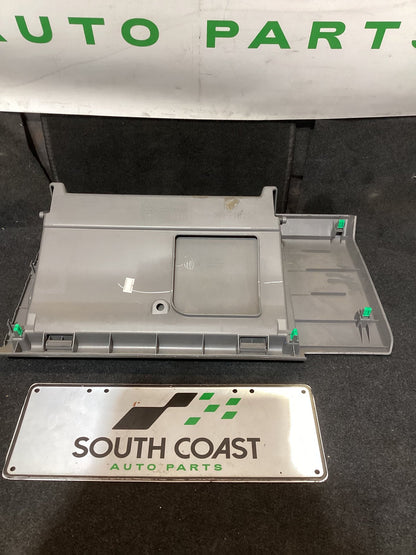 Holden Colorado RG U148CK Glove Box