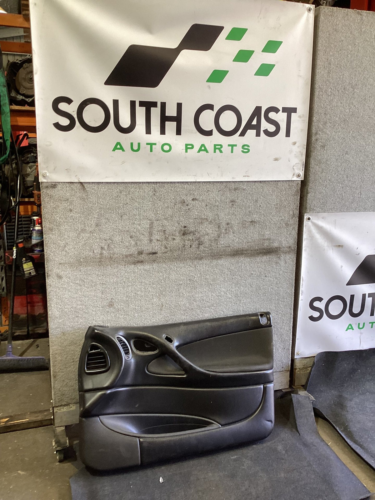 2005-2006 Holden Commodore VZ Door Trim