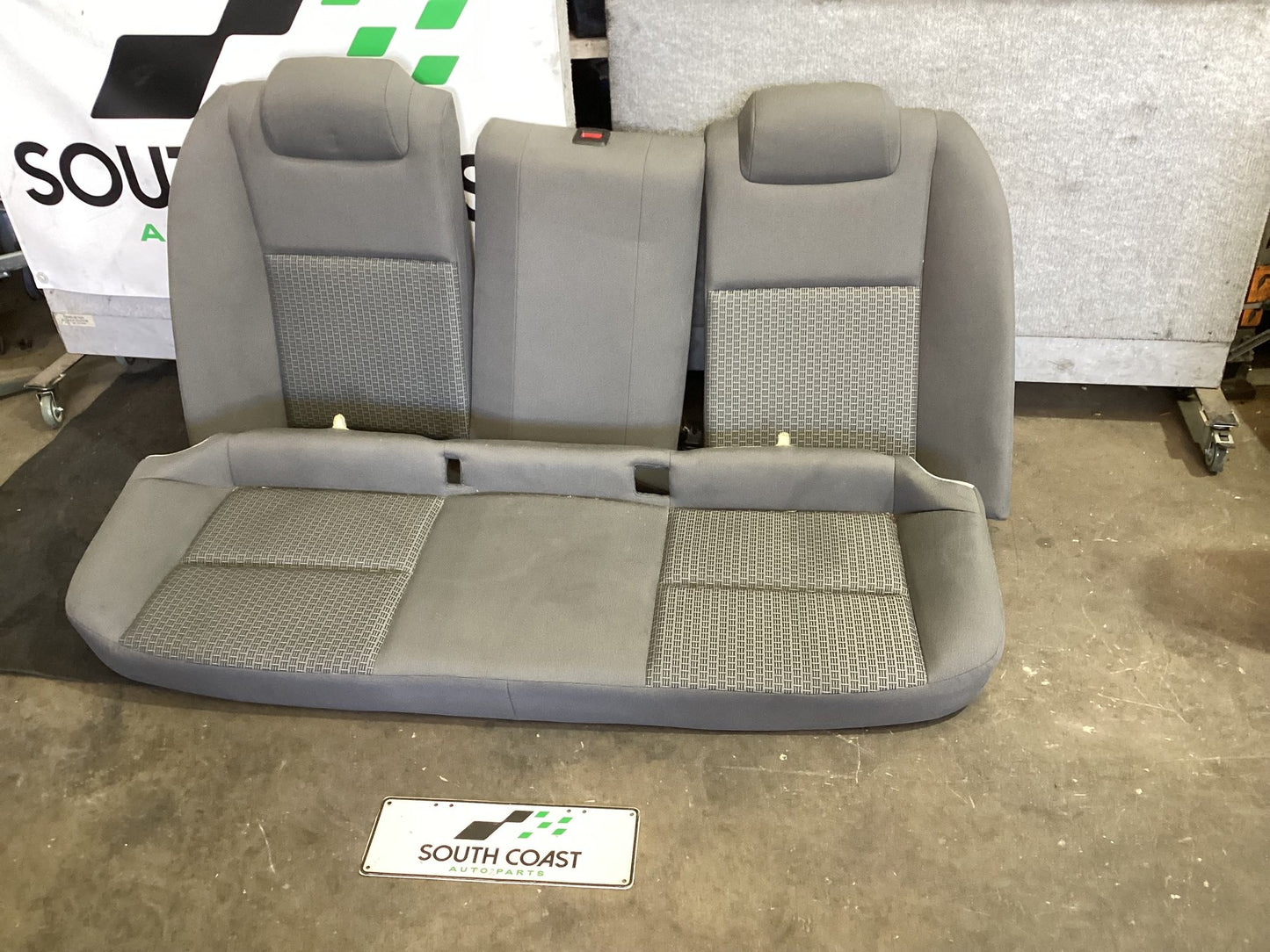 2010 - 2013 Holden Commodore VE 6G1EK5E79BL526529 Complete Interior