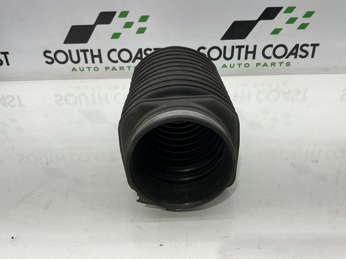 1992 Holden Commodore vq Air Flow Meter Hose Elbow 92036458