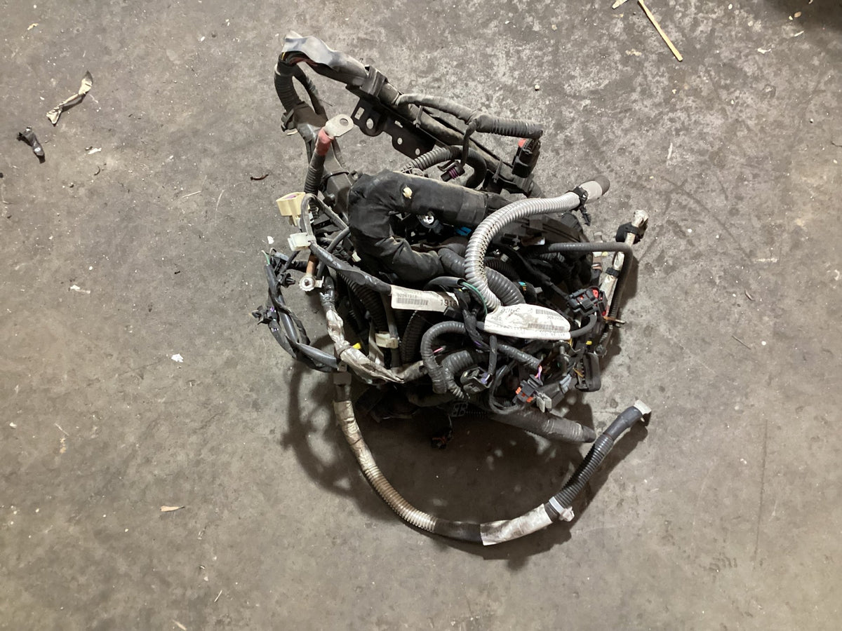 2006-2013 Holden Commodore VE Engine Wiring Harness 92261918