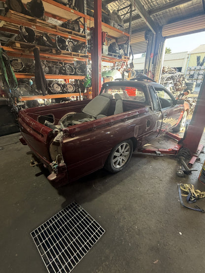 2000 Holden Commodore VS  Steering Column